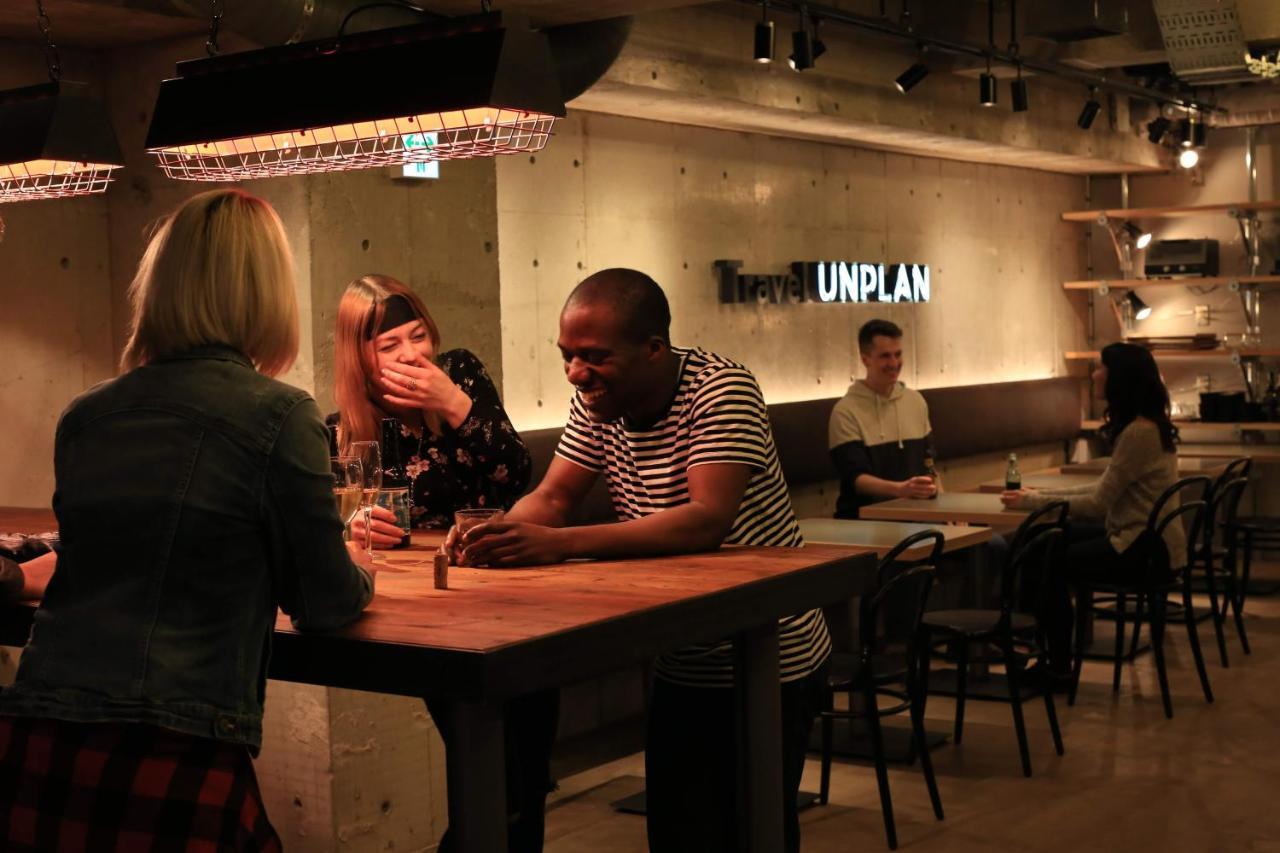 Unplan Shinjuku Hostel โตเกียว ภายนอก รูปภาพ