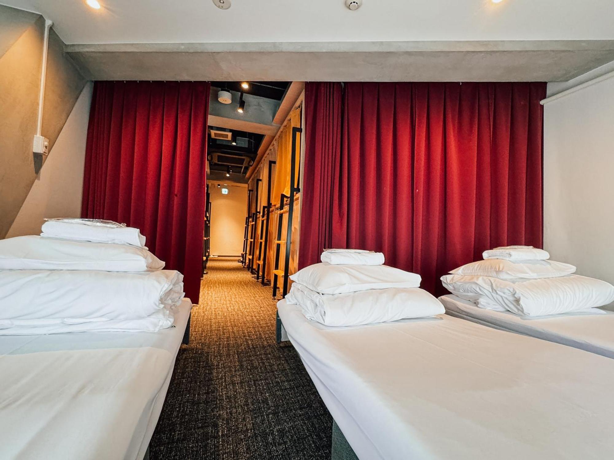 Unplan Shinjuku Hostel โตเกียว ภายนอก รูปภาพ